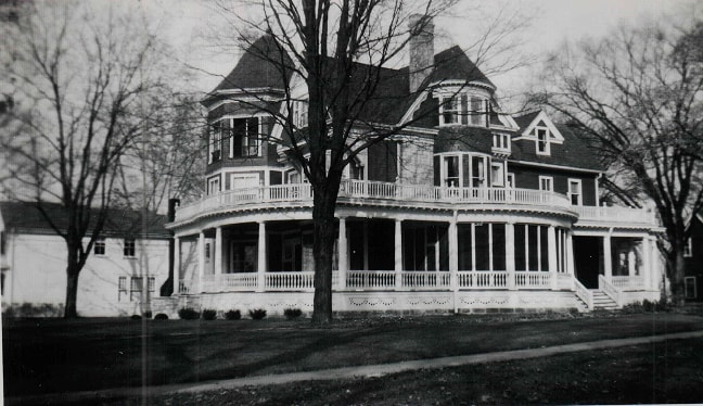 317 N. Lake Road